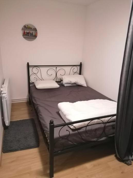 Apartman Cozy In A Peaceful Street *